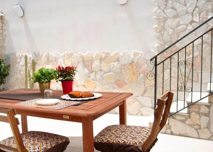 Apartmento com 2 dormitórios